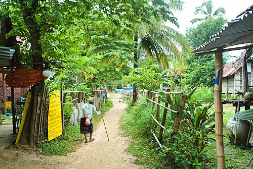 Sendero que da la vuelta a la isla