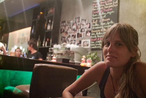 Pasando el tiempo en Liquid bar