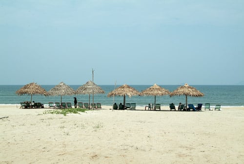 Tumbonas en la playa