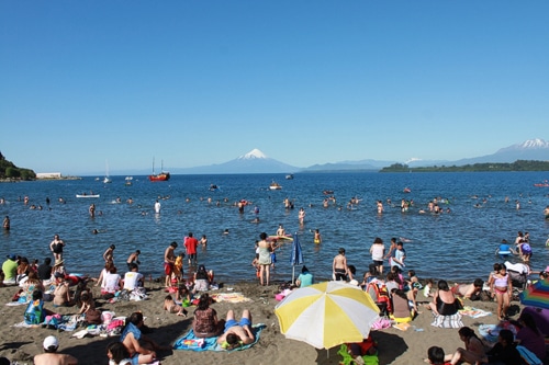 Otra vista del volcán desde Puerto Varas