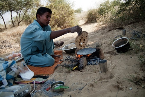 Haciendo una de los omnipresentes chapatis