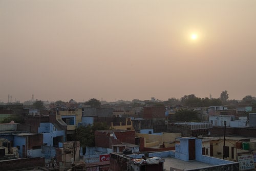 Llegada a Agra con niebla