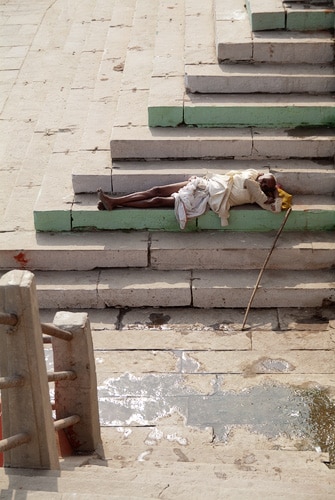 El descanso del sadhu