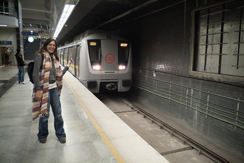 Que viene el metro! (y luego la mujer riñéndonos...)