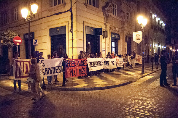 NO A LES BECERRADES