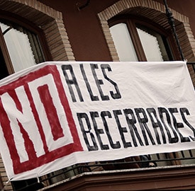 NO A LES BECERRADES