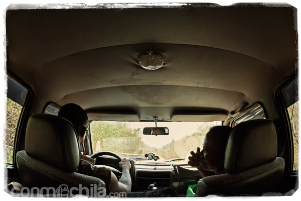 En el interior del 4x4 con Jack y Leonard