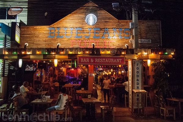 El Blue Jeans bar de Kanchanaburi