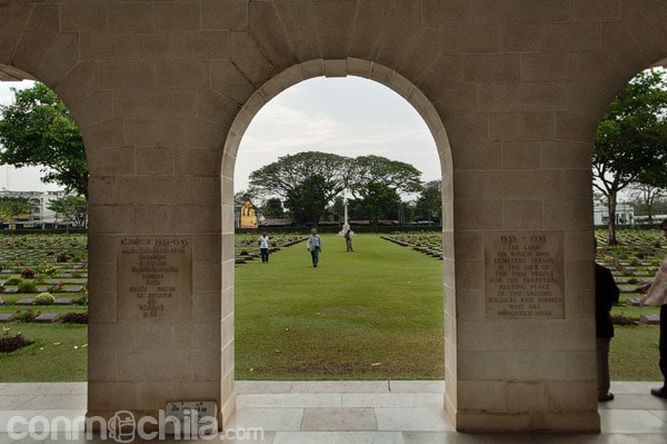 Entrada al cementerio