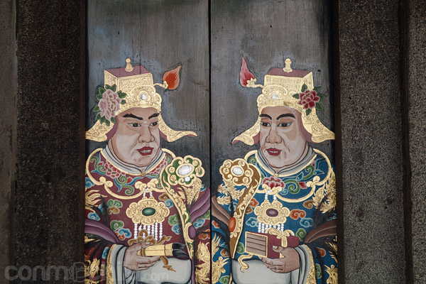 Pinturas en unas puertas