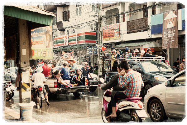 Más agua por la calle