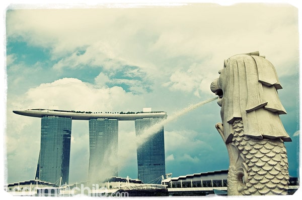 El famoso hotel junto al Merlion