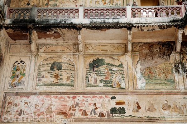 Las pinturas en uno de los templos