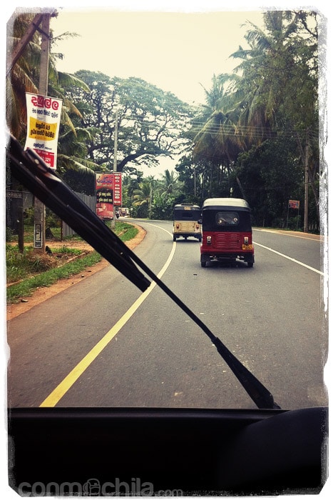 En nuestro tuk-tuk motoret