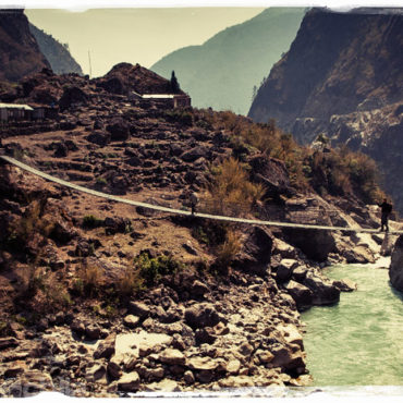 Uno de los puentes colgantes