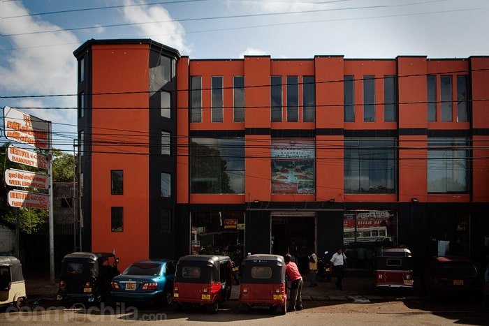 Fachada del Benthota Bake House
