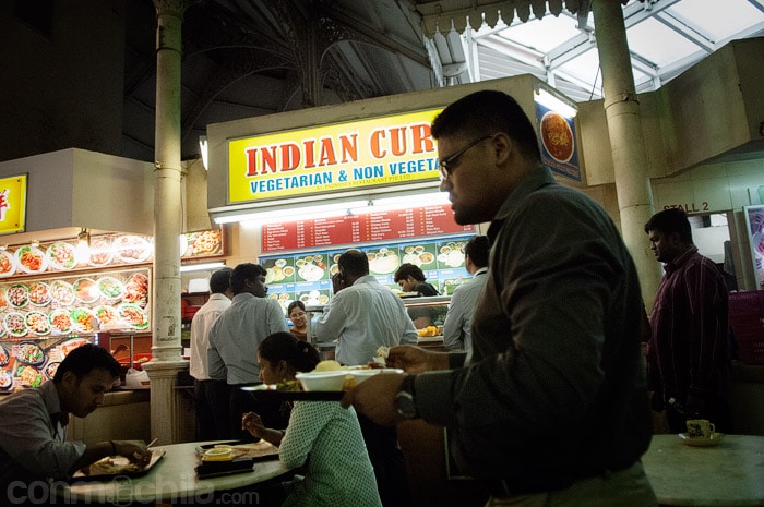 ¿Me ha parecido ver un cartel de comida india?