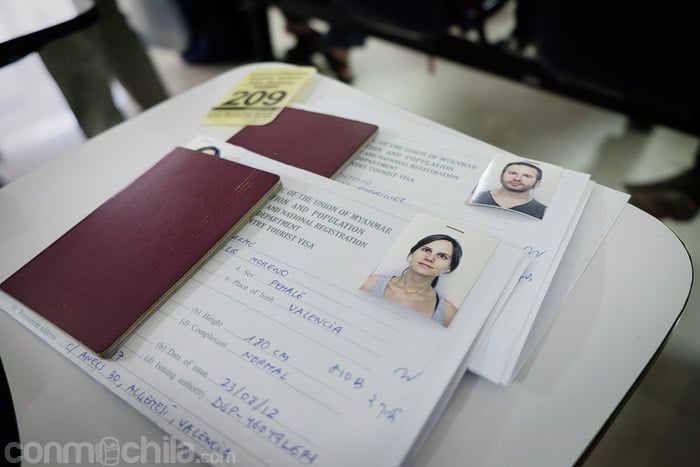 Formularios rellenados y el número del turno