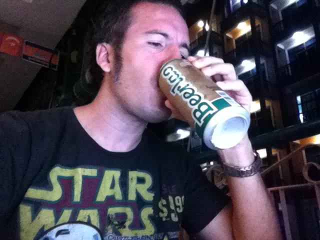 Phnom Penh - Cerveza Beerlao de bote