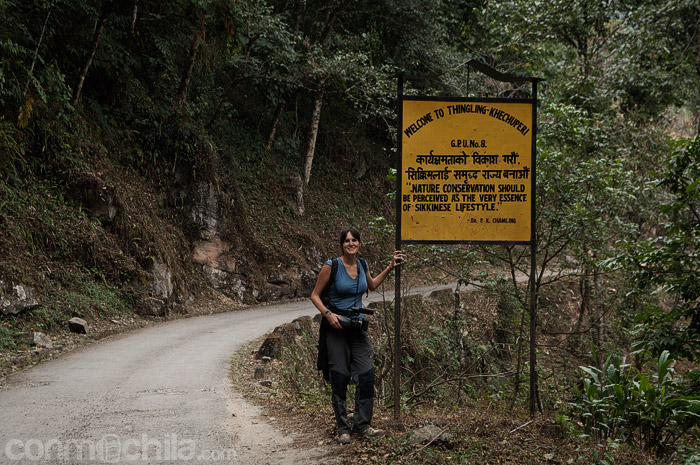 Un cartel de bienvenida