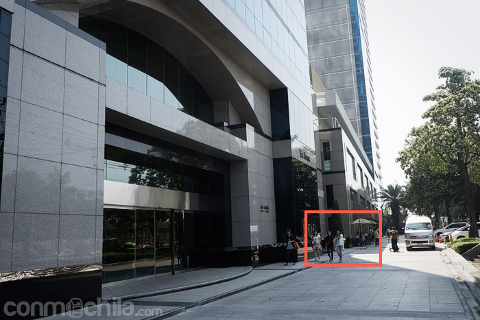 El edificio Rajada donde se encuentra la embajada