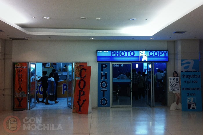 Lugar de las fotocopias en el piso de abajo