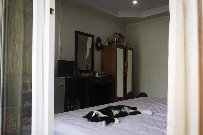 Otra vista de la habitación
