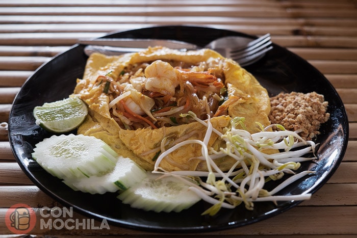 Hay que probar el Pad Thai envuelto en tortilla
