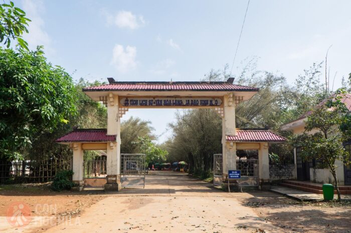 La entrada al recinto