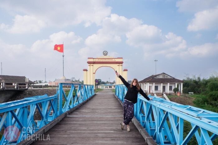 El puente Hien Luong