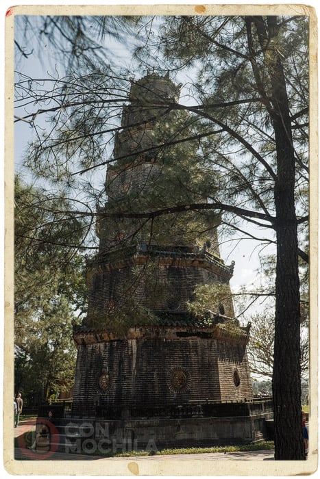 Otro detalla de la altura de la torre