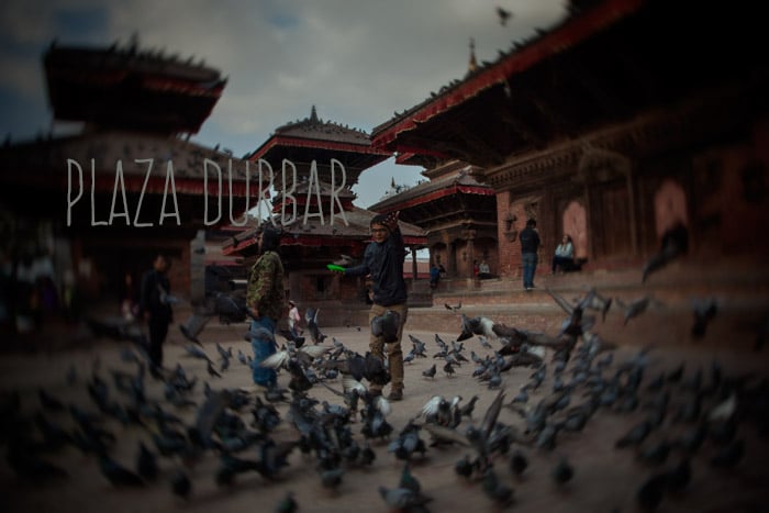 La crónica cósmica - Plaza Durbar