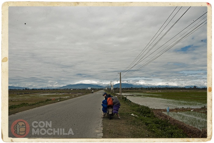 Paisaje de camino a My Khe