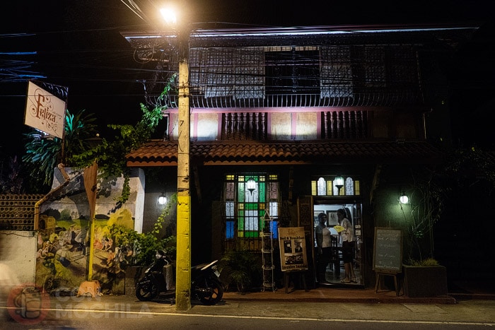 Fachada del Feliza restaurant