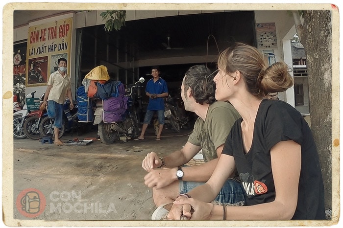 Esperando a que la moto estuviese lista