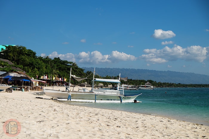 White beach de Moalboal