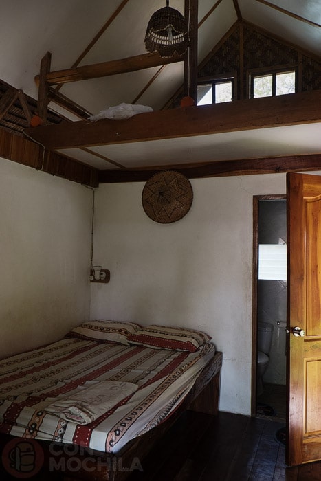 El interior de la cabaña