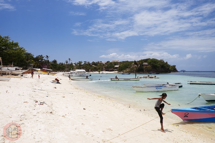 La playa-puerto