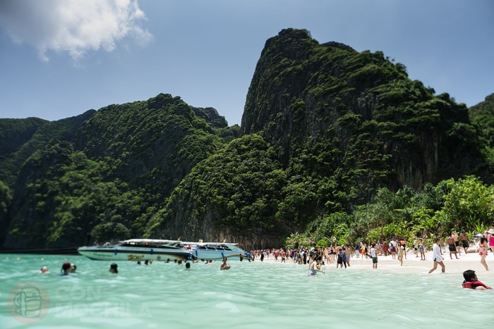 Maya Bay "La playa" totalmente masificada