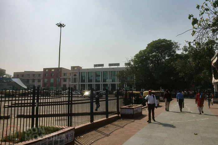 La estación de tren de New Delhi (Paharganj está justo detrás)