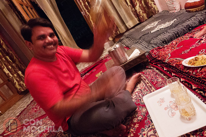 El simpático de KP, el propietario de la homestay de Jaipur