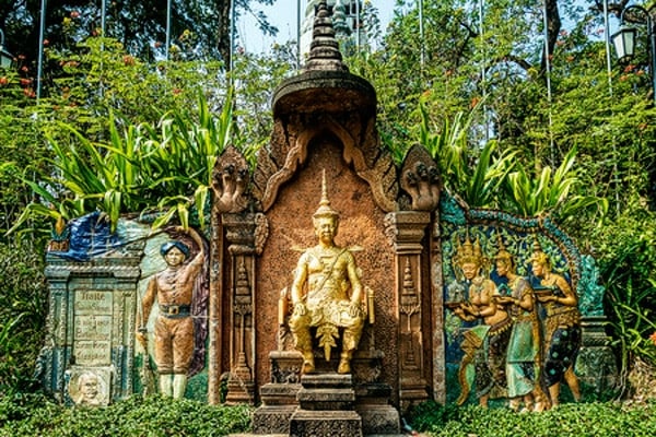 WAT PHNOM