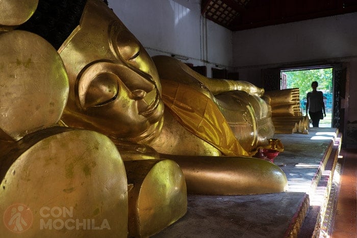 Buda reclinado