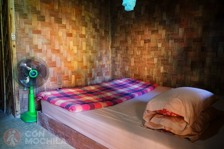 Interior de la cabaña