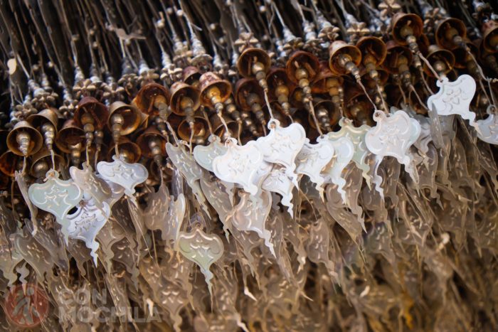 Más detalles del templo blanco de Chiang Rai