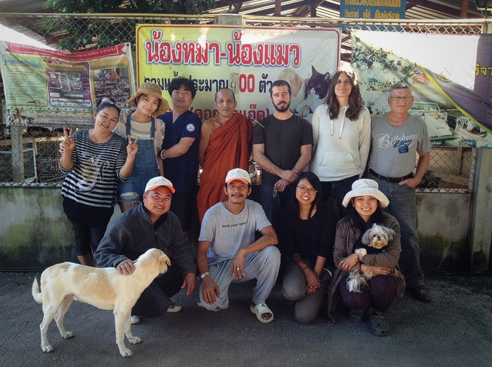 El equipo de Santisook en la provincia de Chinang Mai haciendo CES