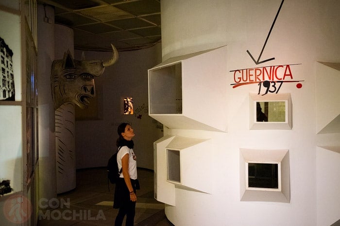 Zona dedicada al bombardeo de Guernica
