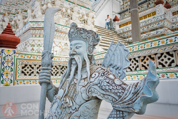 Otra figura del templo