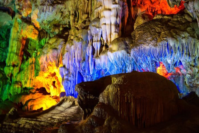 Guía de viaje Bahía de Halong Cueva Thieng Cung