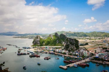 Guía de viaje Bahía de Halong Van Don Island
